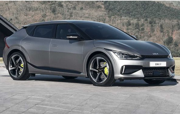 起亚EV6将以整车进口的方式进行交付 搭载了性能大幅提升的双电机