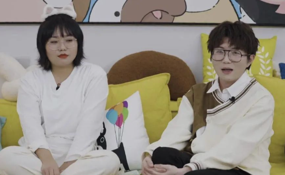 李雪琴为孤注一掷主题曲作词 网友：很贴合影片剧情