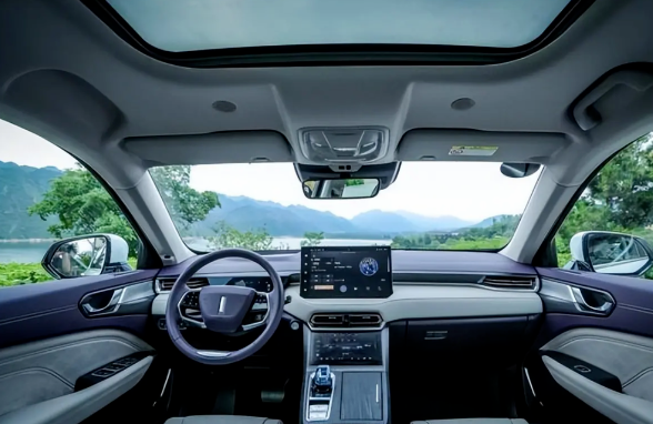 23款魏牌拿铁车型外观曝光!23款魏牌拿铁长啥样？