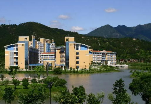 闽江学院录取分数线2023 闽江学院是公办还是民办