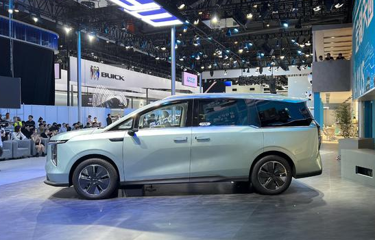 2023成都车展上汽大通MAXUS大家7首发亮相 上汽大家7值得买吗? 2023成都车展上汽大通MAXUS大家7首发亮相 上汽大家7值得买吗?