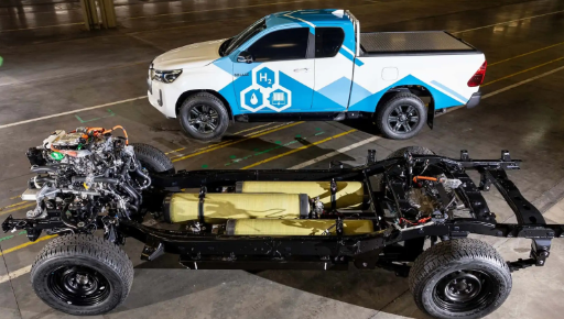 丰田Hilux氢燃料电池原型车发布 驱动组件基本是从丰田未来上移植过来的 丰田Hilux氢燃料电池原型车发布 驱动组件基本是从丰田未来上移植过来的