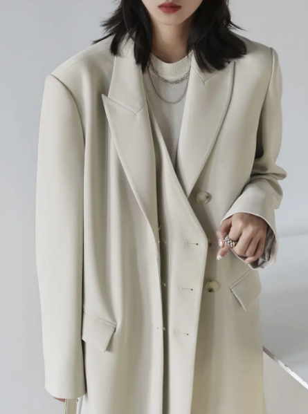 阿娇机场被搭讪 阿娇春季穿搭和风衣长西服怎么穿慵懒舒适? 阿娇机场被搭讪 阿娇春季穿搭和风衣长西服怎么穿慵懒舒适?