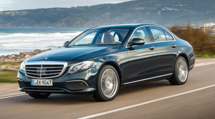 奔驰被指控使排放造假，在德国或面临停售召回