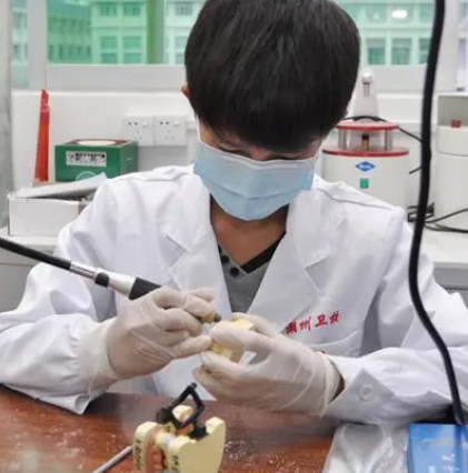 口腔医学技术是学什么的 口腔医学有前途吗