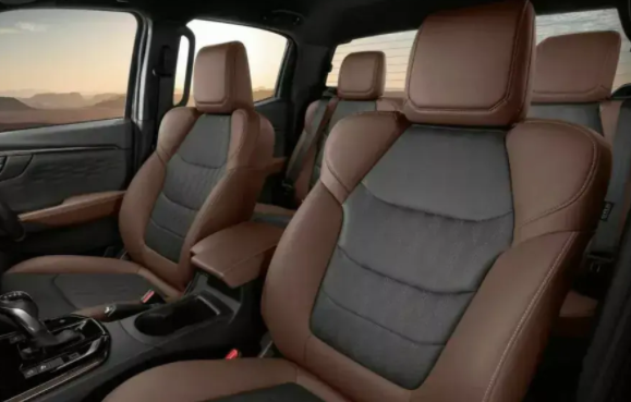 2024款五十铃D-MAX泰国亮相 五十铃D-MAX搭载柴油发动机