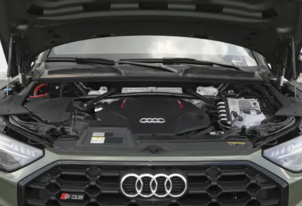 23款奥迪SQ5上市标配空气悬挂 奥迪SQ5搭载48V轻混系统 23款奥迪SQ5上市标配空气悬挂 奥迪SQ5搭载48V轻混系统