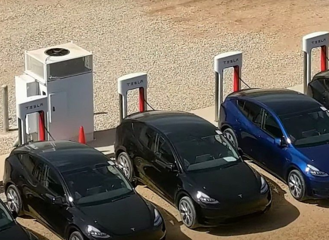 特斯拉4680电池重大里程碑 特斯拉电池产量突破2000万块!