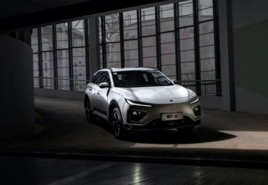 2023哪吒汽车全球车型哪吒X上市，限时权益价10.88万元起