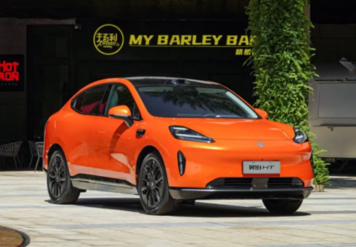 2024款昊铂HT正式发布 昊铂HT售价22万起搭配鸥翼门