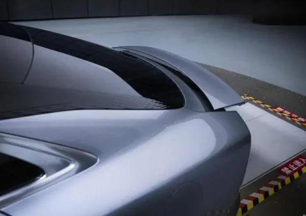 仰望U6最新路试谍照曝光,仰望U6定位大型轿车采用空气悬挂 仰望U6最新路试谍照曝光,仰望U6定位大型轿车采用空气悬挂