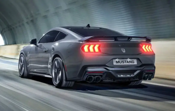 福特官宣引进Mustang Dark Horse 最后一代美式大V8来了