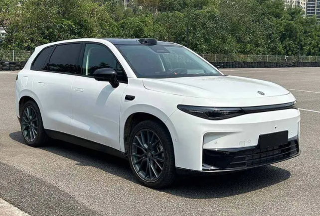 2023零跑C10将亮相广州车展 零跑品牌旗下首款全球化车型