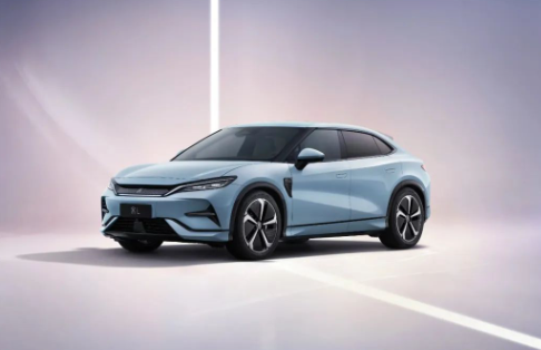 24款比亚迪宋L际云青色首次亮相!比亚迪宋L际云青色内饰表现如何?