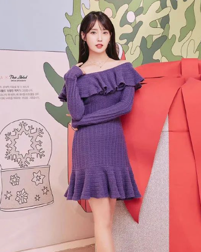 李知恩浪漫优雅的穿搭风格(李知恩冬季如何穿出简约2025)