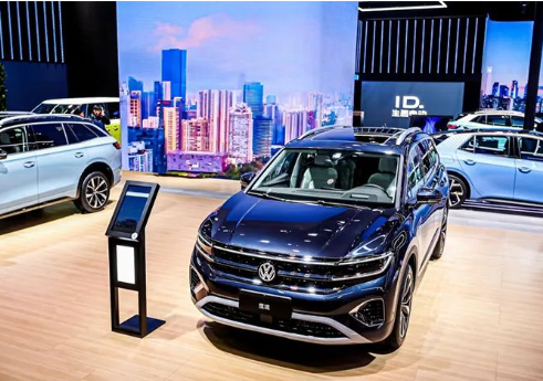 新款一汽-大众揽巡上市 14款大众揽巡售价27.49-32.59万元