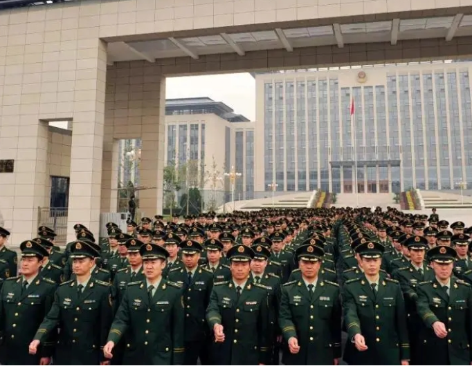 武警指挥学院是本科吗 武警指挥学院是士官学校吗
