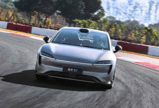 华为和江淮合作的首车曝光 百万级别MPV或名为“傲界”