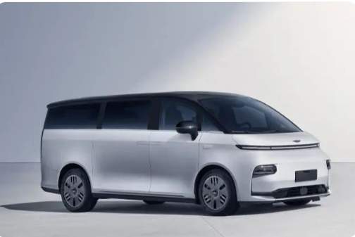 24款吉利高端纯电MPV曝光 吉利翼真X SPACE打造SEA浩瀚架构