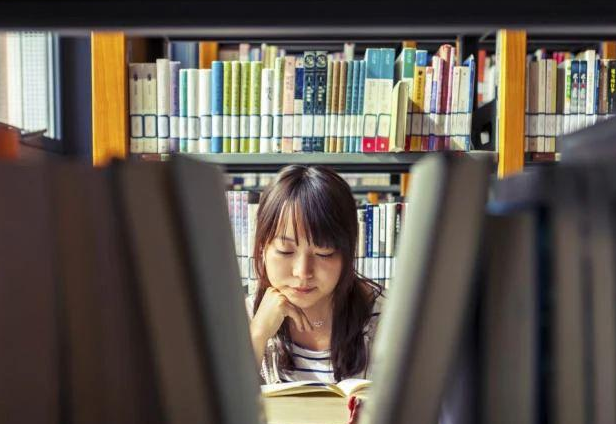 专硕生称房租是学费的3倍(考研上岸的人太多宿舍不够分了) 专硕生称房租是学费的3倍(考研上岸的人太多宿舍不够分了)