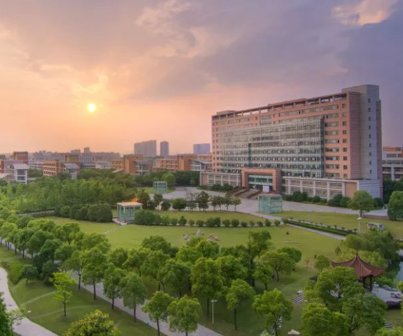 中国计量大学是985还是211 中国计量大学怎么样