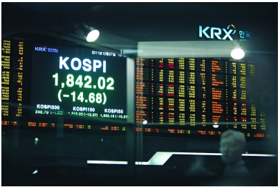 菲律宾证交所昨日突发暂停交易两个小时(2023年菲律宾股市情况汇总)