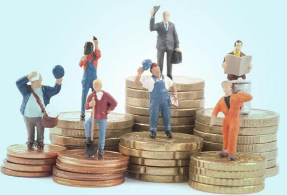 中等收入人群超4亿为何“脆弱”?4亿中等收入人群如何理财2025 中等收入人群超4亿为何“脆弱”?4亿中等收入人群如何理财2025