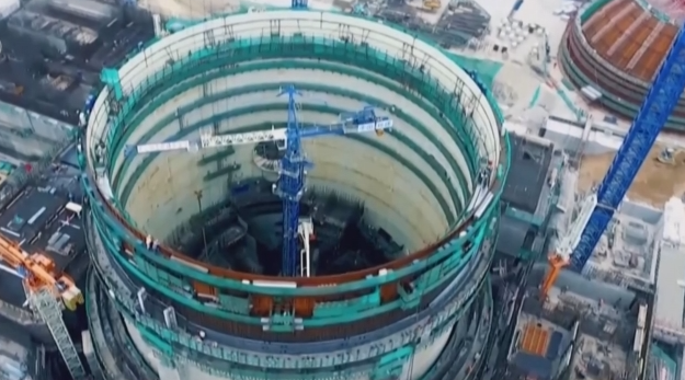 中国在建核电机组数量装机容量世界第一 在建核电机组26台总装机容量3030万千瓦