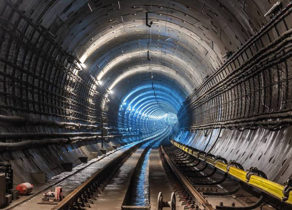 我国铁路公路隧道超5万公里 中国隧道建设规模快速增长