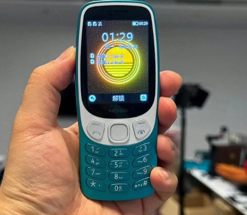 诺基亚老年机怎么又翻红了? 诺基亚3210复刻版卖断货