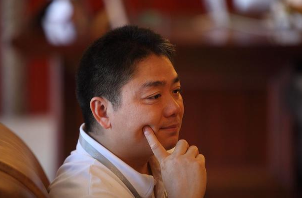 刘强东微信群跨国操盘京东 为京东618大促亲自布局 刘强东微信群跨国操盘京东 为京东618大促亲自布局