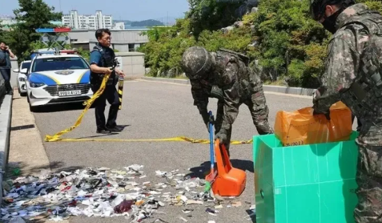 朝鲜暂停向韩投放垃圾目前已投15吨 朝鲜半岛紧张局势不断升级