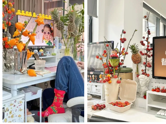 年轻人从“精装修工位”中获得了什么 杭州一女生一年内花1万元改造工位引热议 年轻人从“精装修工位”中获得了什么 杭州一女生一年内花1万元改造工位引热议