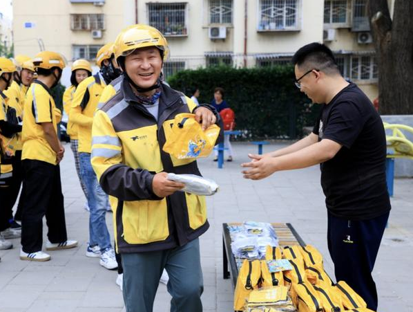 美团电单车防烫坐垫全国陆续上线 骑行时可降温25℃以上