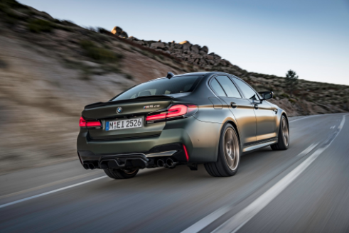 全新一代宝马M5将于本月发布，搭载宝马XM同款插电混动