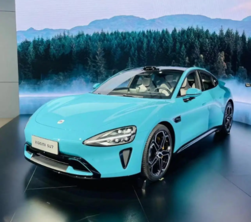 小米SU7用上27200转超级电机!被外媒吹成保时捷平替 小米SU7用上27200转超级电机!被外媒吹成保时捷平替