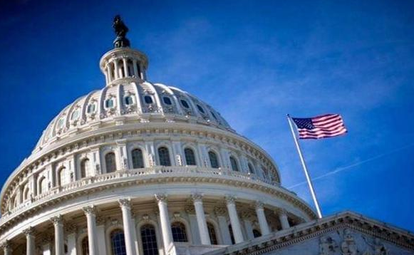 美国6月制造业PMI数据超预期 现货黄金价格承压转跌