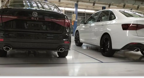 全新大众Jetta预告图公布 全新大众Jetta6月25日发布亮相