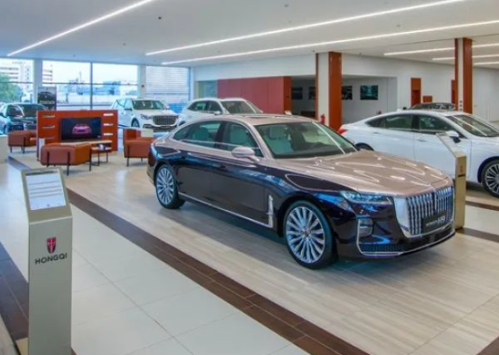 已有十多家中国汽车公司将汽车引入阿联酋市场 沙特已经成为中国汽车转口进口的物流中心