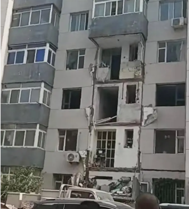 吉林辽源市一小区多层阳台脱落？未造成伤亡