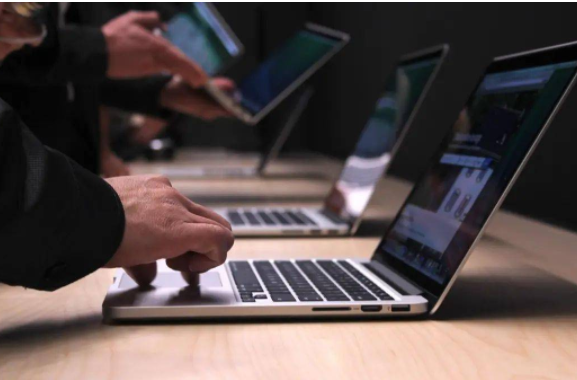 Q2全球PC报告出炉 二季度全球PC出货量同比增长 3.4% Q2全球PC报告出炉 二季度全球PC出货量同比增长 3.4%