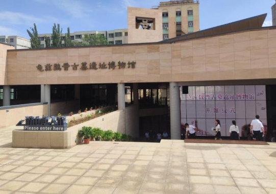 新疆首座地下古墓遗址博物馆对外开放 龟兹魏晋古墓遗址博物馆对外开放