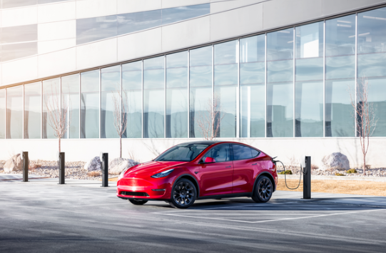 到2030年美国电动汽车渗透率有望达到50% 电池成本已降至新低