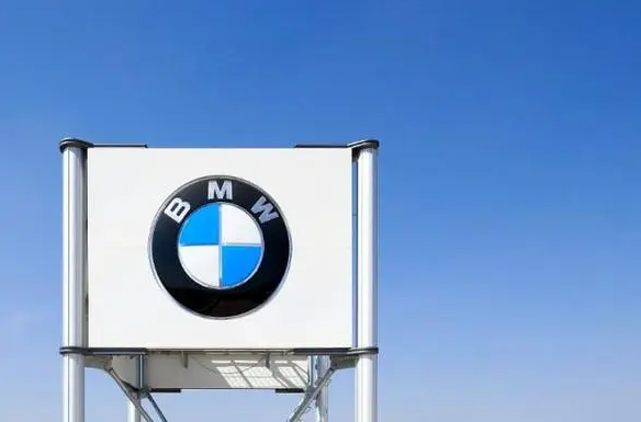 宝马4S店回应涨价不退差 有车主曝上月交过定金现在无法提车 宝马4S店回应涨价不退差 有车主曝上月交过定金现在无法提车