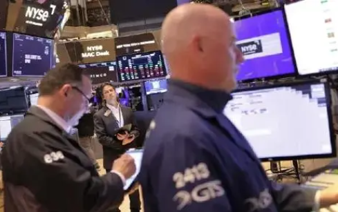 纳指创2022年底以来最惨跌幅 纳指暴跌超500点!