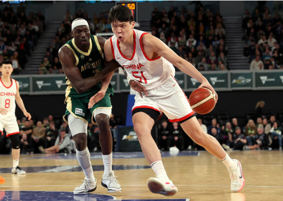 中国男篮39分惨败火箭 单节仅4分创新低1胜10负收官