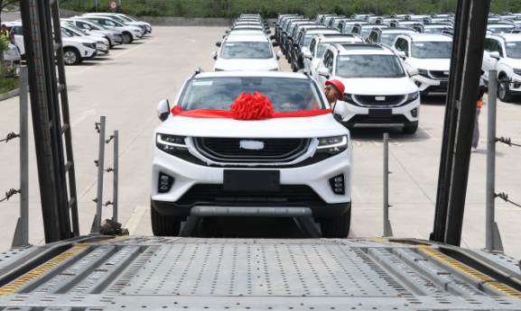 吉利汽车2024上半年出口19.7万辆 吉利汽车上半年出口数量同比增长超67% 吉利汽车2024上半年出口19.7万辆 吉利汽车上半年出口数量同比增长超67%