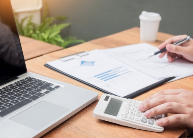 尾盘券商板块异动!天风证券9.89%强势涨停强势意味着什么? 尾盘券商板块异动!天风证券9.89%强势涨停强势意味着什么?