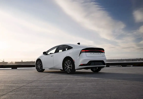 丰田Prius解锁吉尼斯新世界纪录 一升油能跑39.6公里