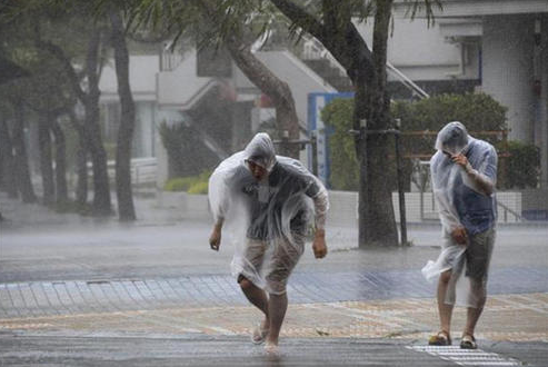 台风“普拉桑”登陆点又变了 温岭到舟山一带沿海登陆 台风“普拉桑”登陆点又变了 温岭到舟山一带沿海登陆